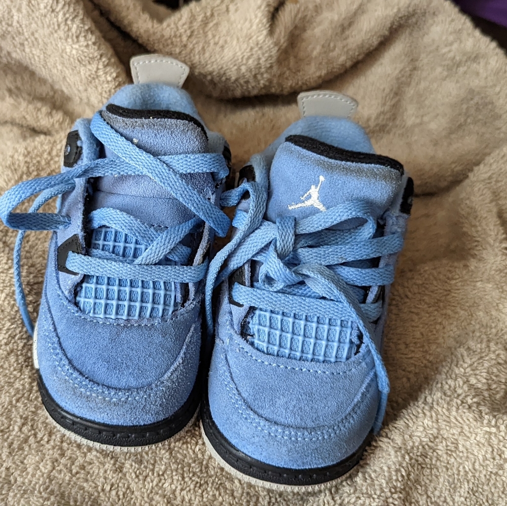 Jordan retro 4s toddler size 5c